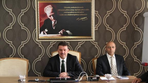 Ercan Yıldız İlçe Milli Eğitim Müdürleriyle Tanışma ve Yılsonu Değerlendirme Toplantısı Yaptı
